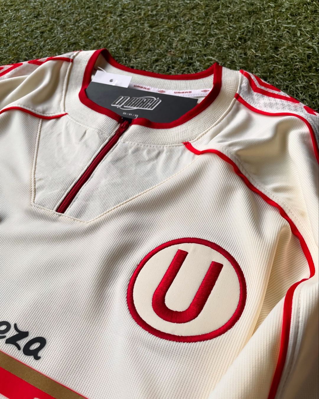 U Local 1999 Calidad Estandar