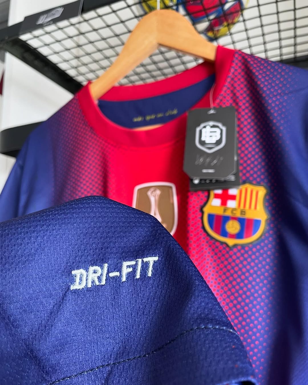 Barcelona Local 12-13 Version Fan