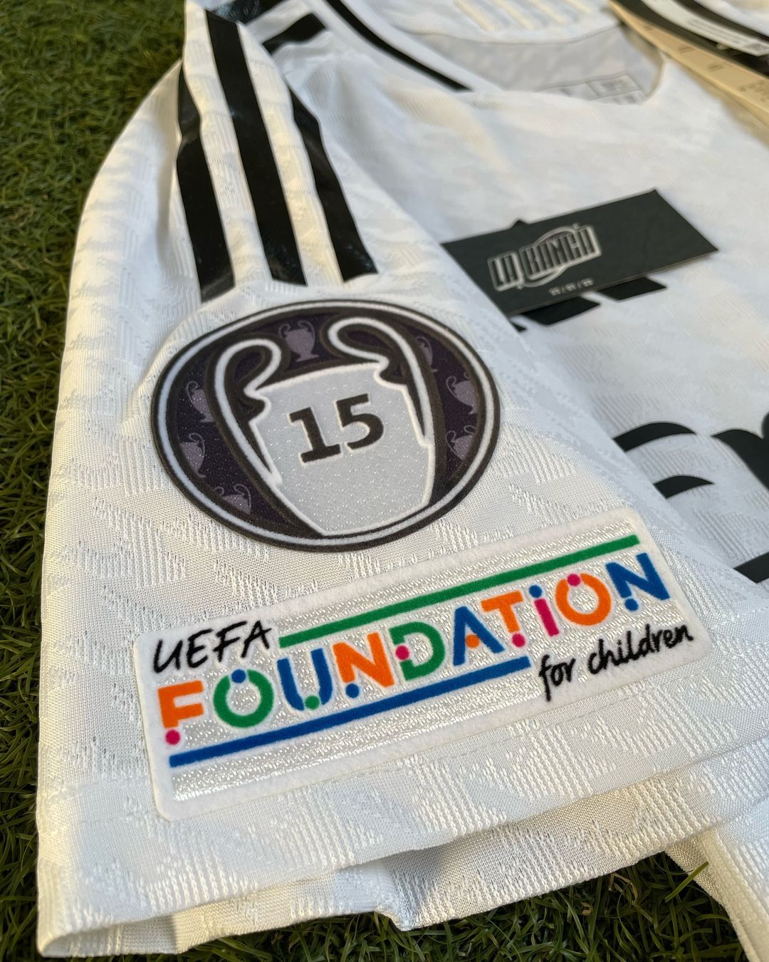 Real Madrid Local 24-25 Version Jugador