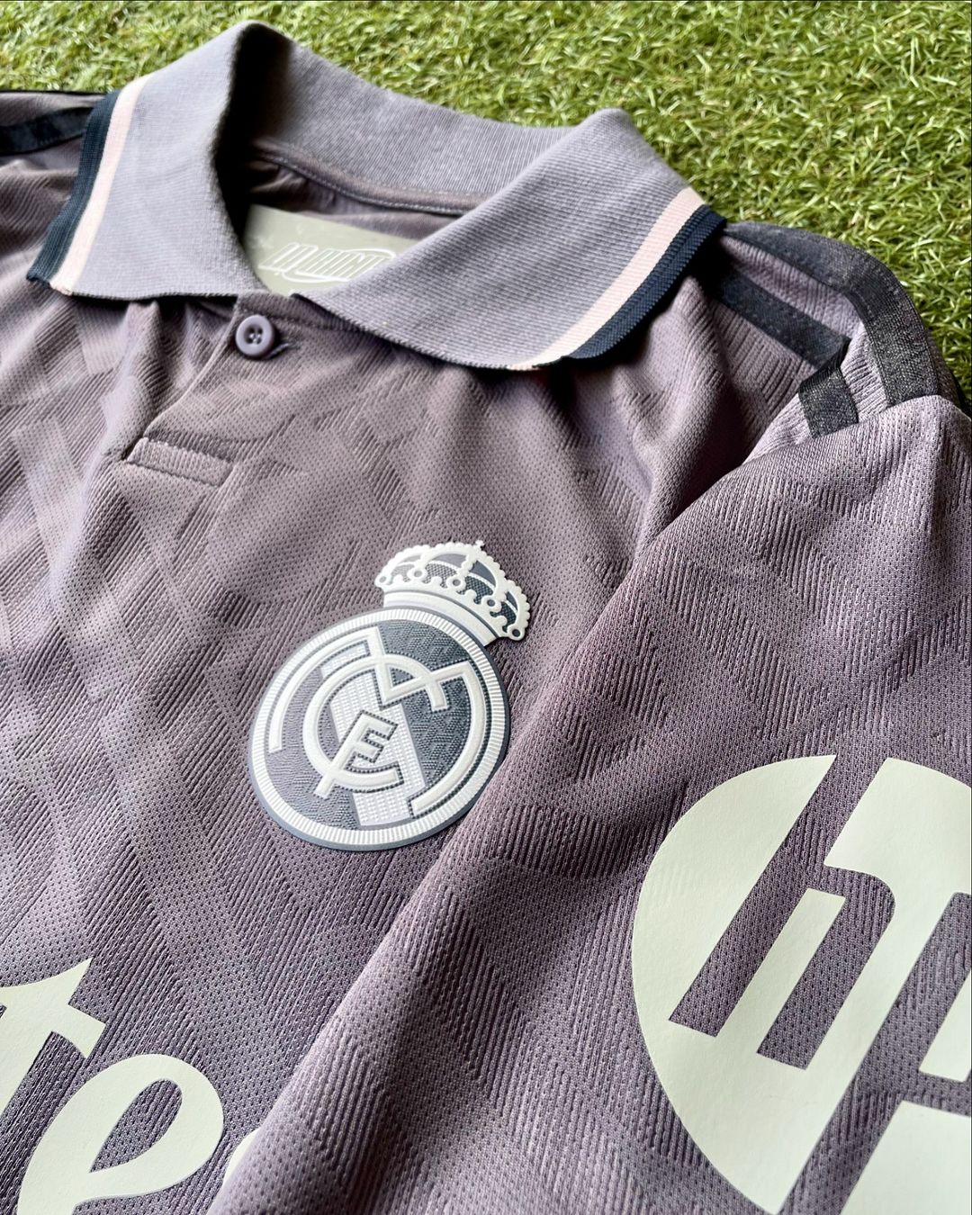 Real Madrid 3era 24-25 Calidad Estándar