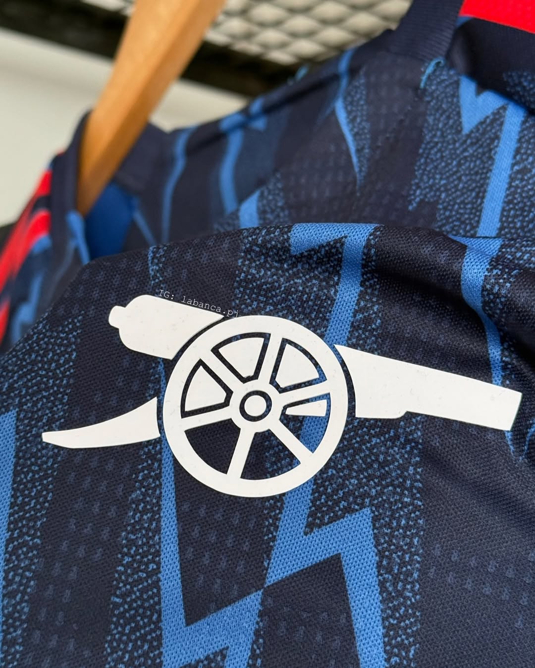 Arsenal Alterna 25-26 Estándar