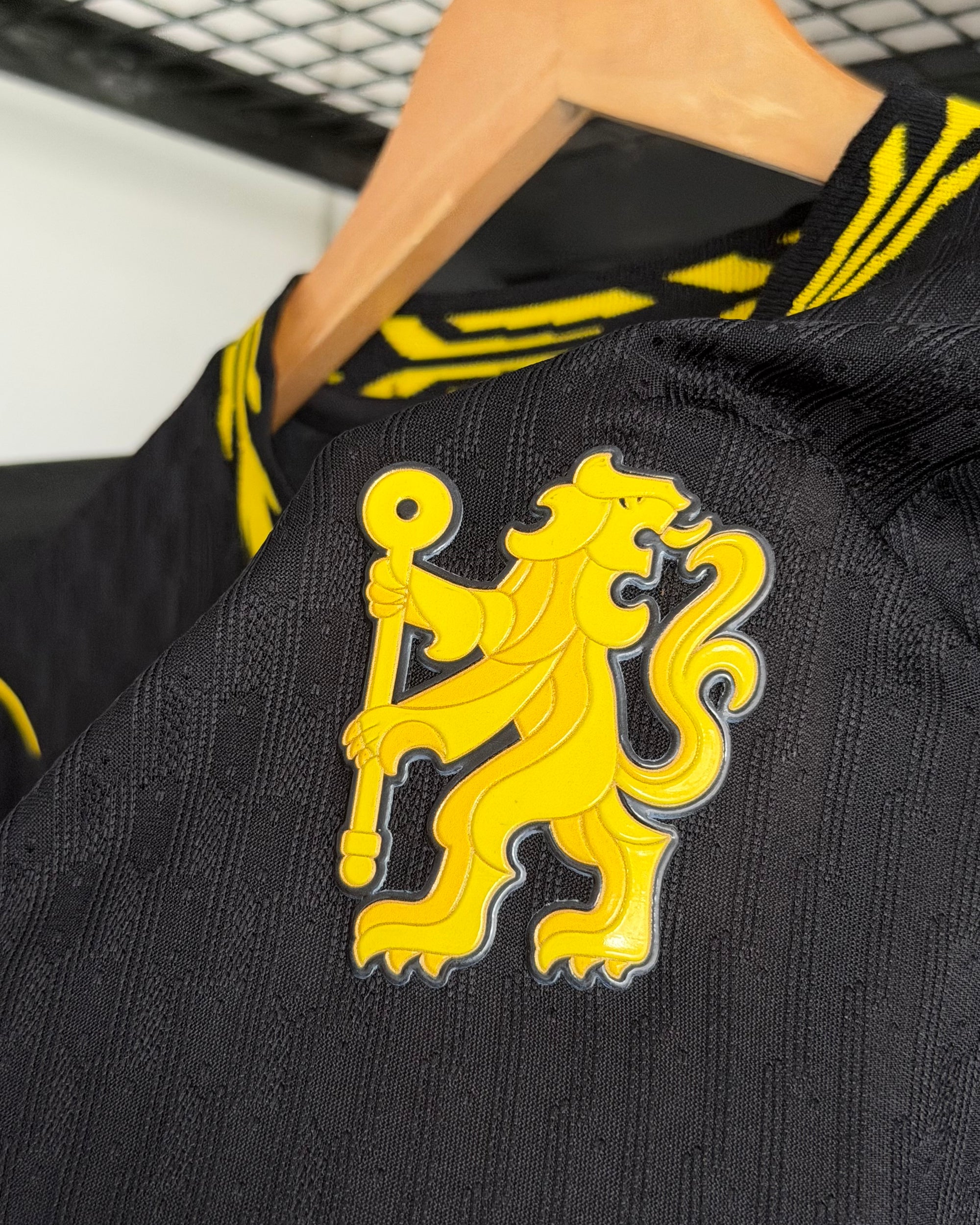 Chelsea Alterna 26-27