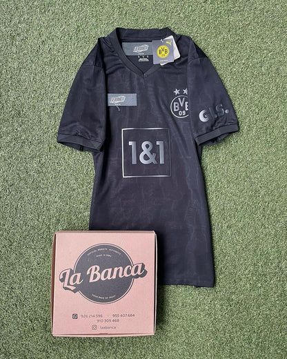 Borussia Dortmund All Black Version Jugador