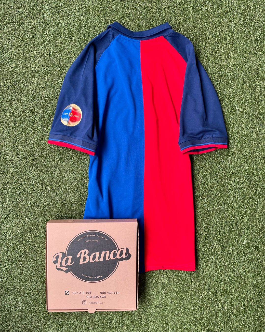 Barcelona Local 100 años Version Fan ⭐