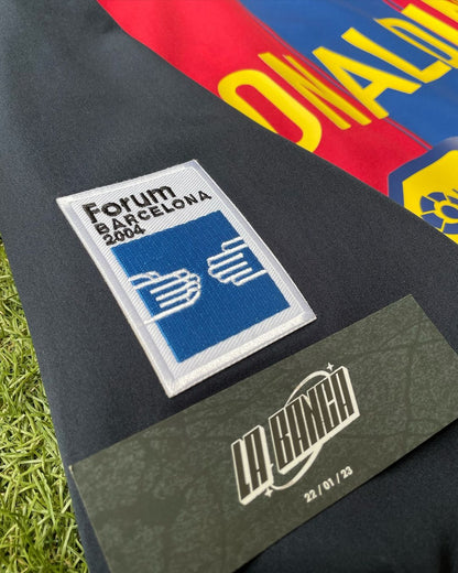 Barcelona Local 2004 Version Fan