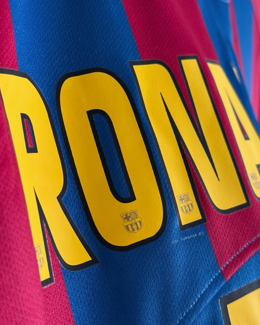 Barcelona Local 2006 Version Fan ⭐