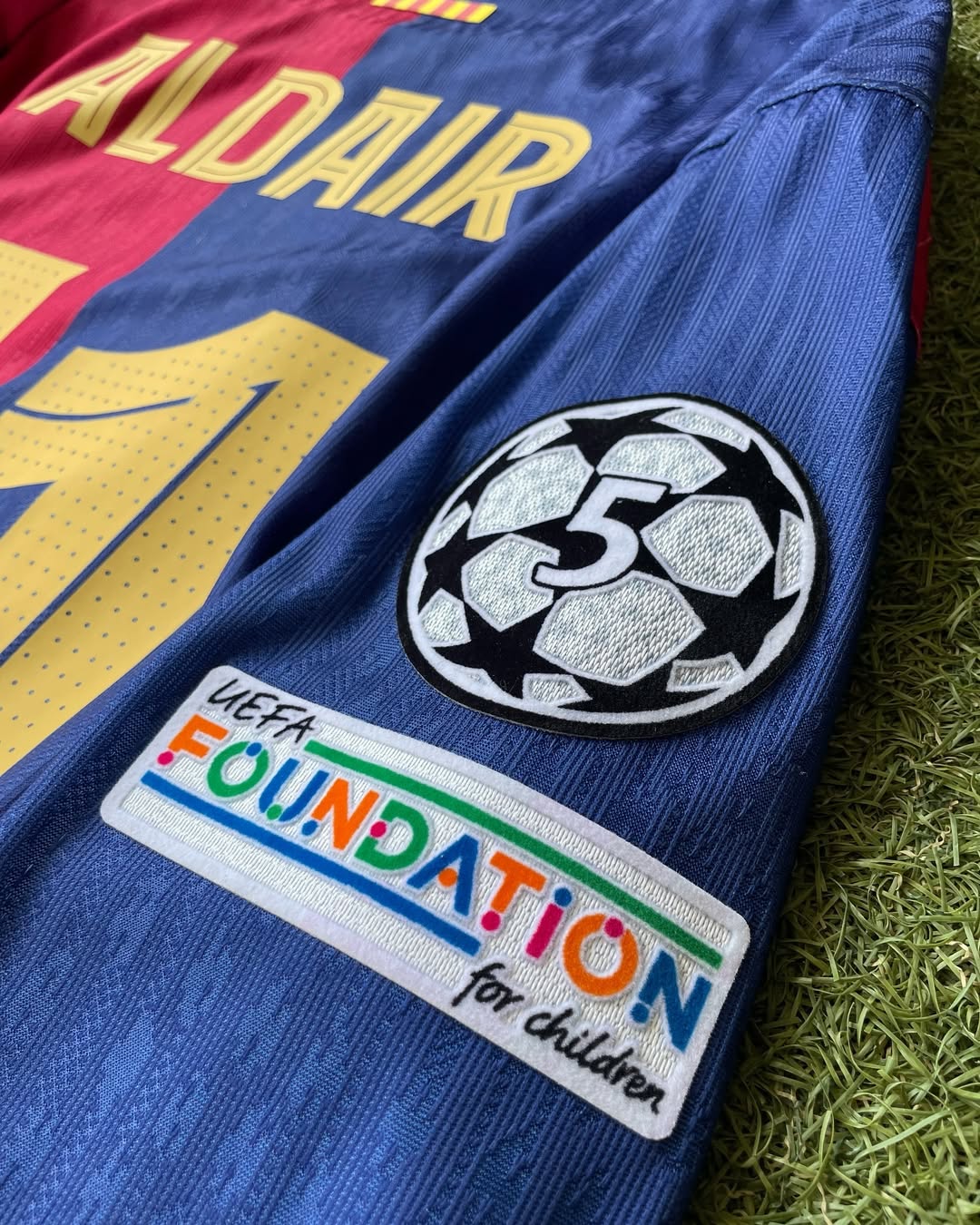Barcelona Local 2025 Manga Larga Version Jugador