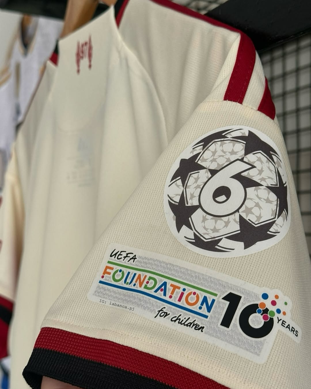 Liverpool Alterna 25-26 Estandar