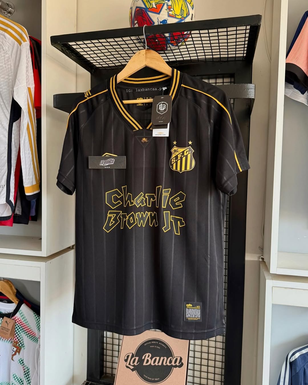 Santos x Charlie Brown Jr. 2025 Colaboracion