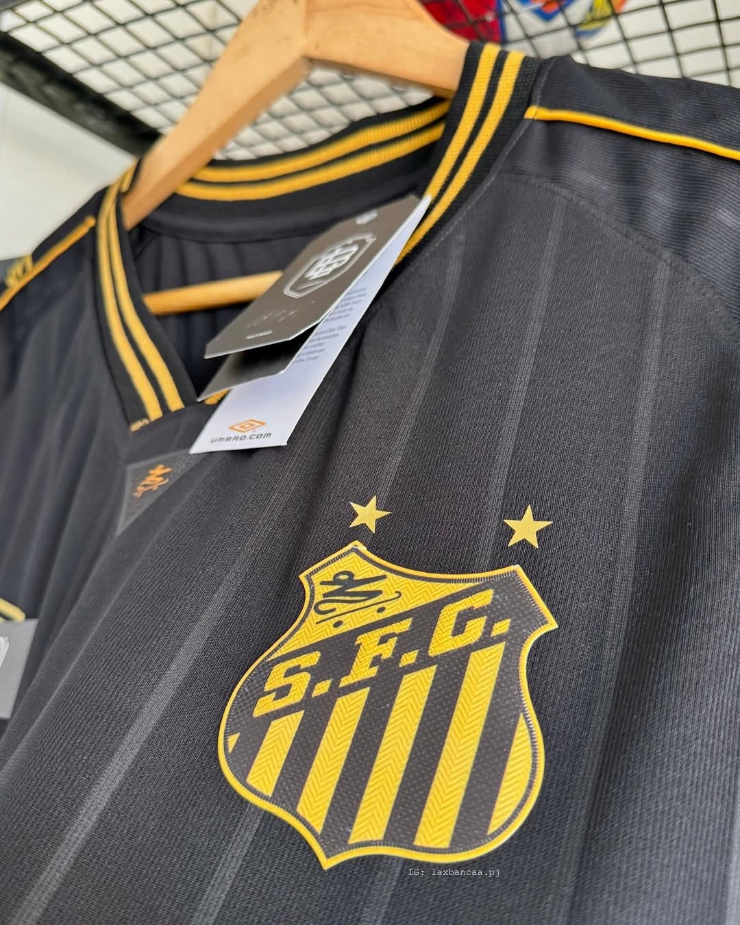 Santos x Charlie Brown Jr. 2025 Colaboracion