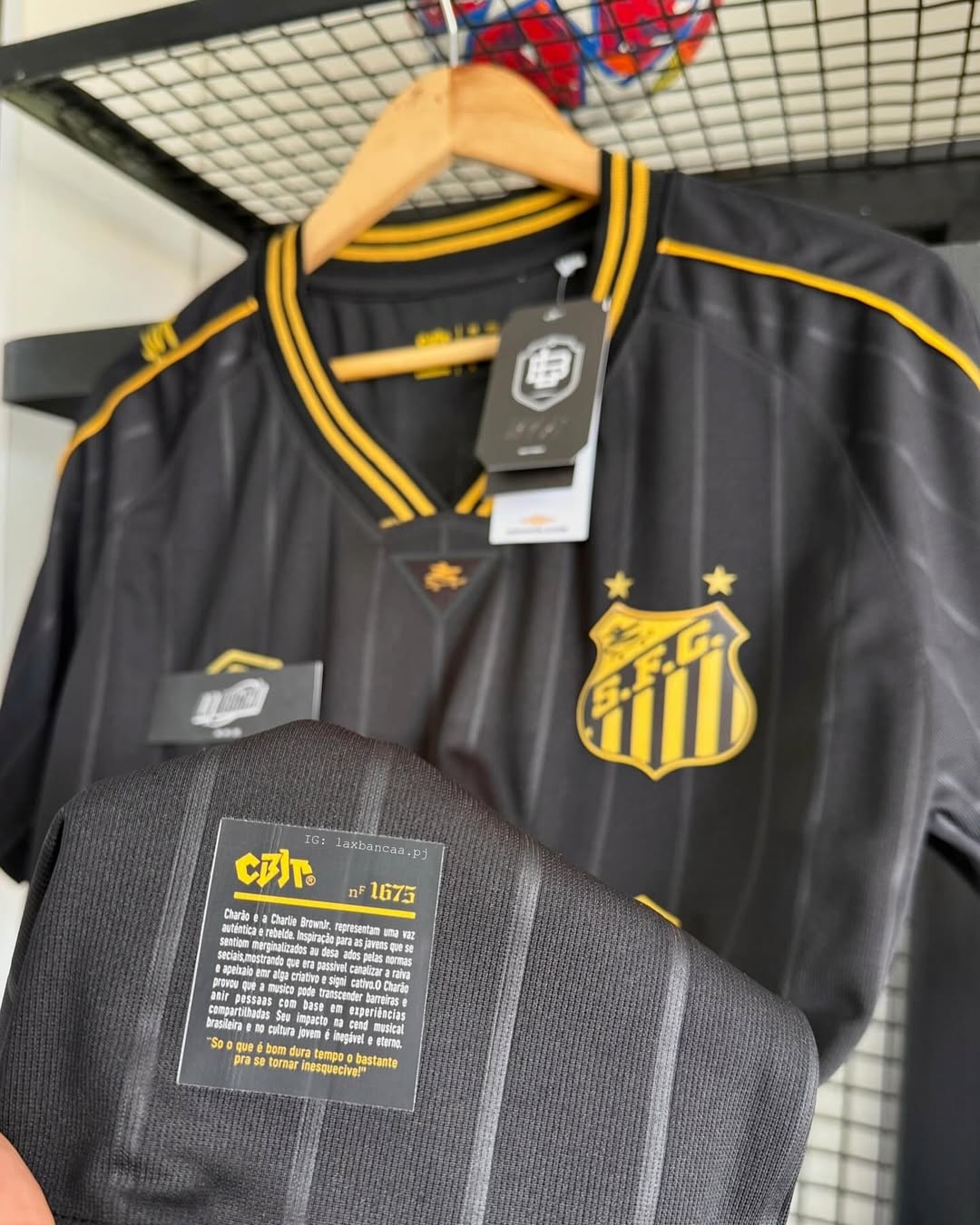 Santos x Charlie Brown Jr. 2025 Colaboracion