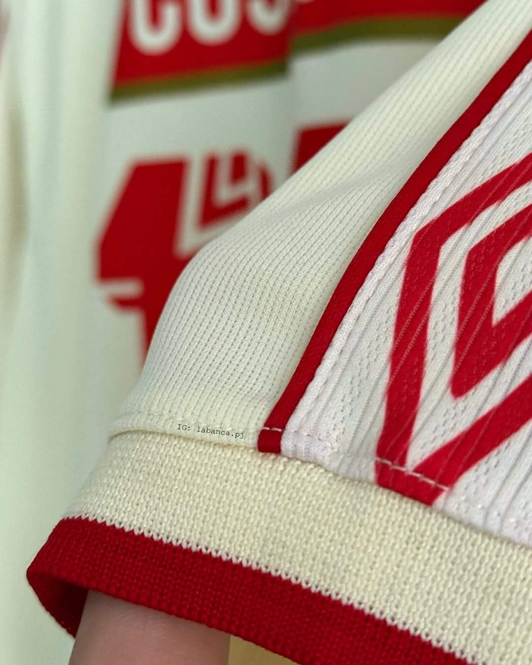 Universitario Local 99 Retro U